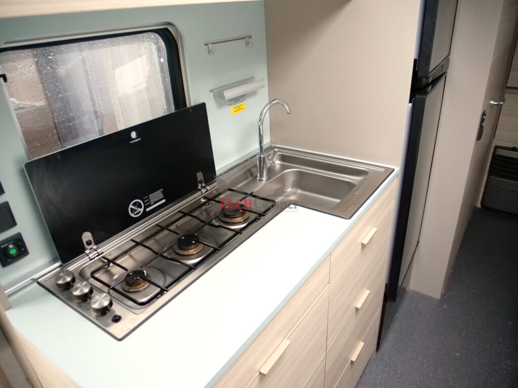 Adria Altea 552PK (12)